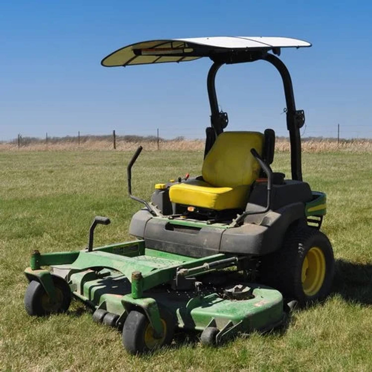 Bethesda Industrial Red Rooster® Tractor & Mower Sun Shade Canopy - ROPS MT - 44"x 44" - White
