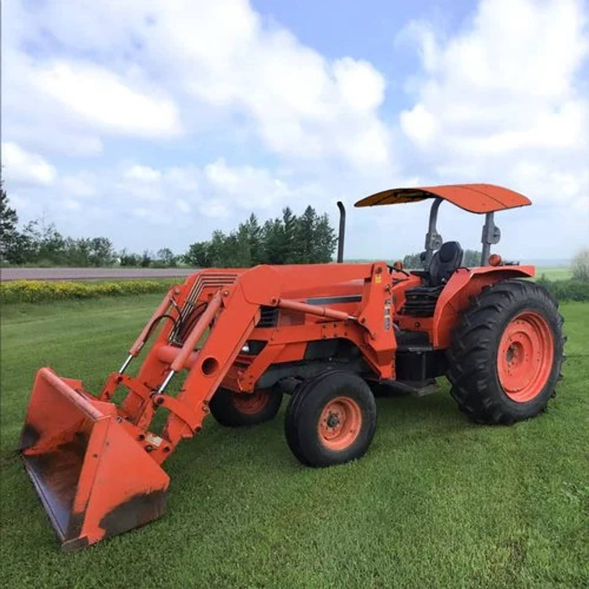 Bethesda Industrial Red Rooster® Tractor & Mower Sun Shade Canopy - ROPS MT - 48"x52" - Orange